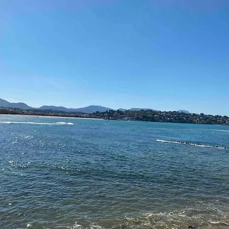 Indépendant Guethary * Saint-Jean-de-Luz