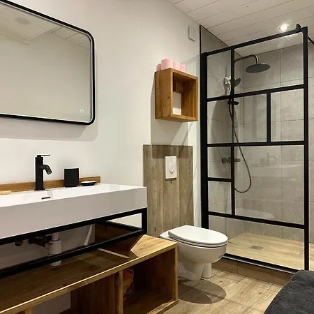 Independant Guethary * Saint-Jean-de-Luz